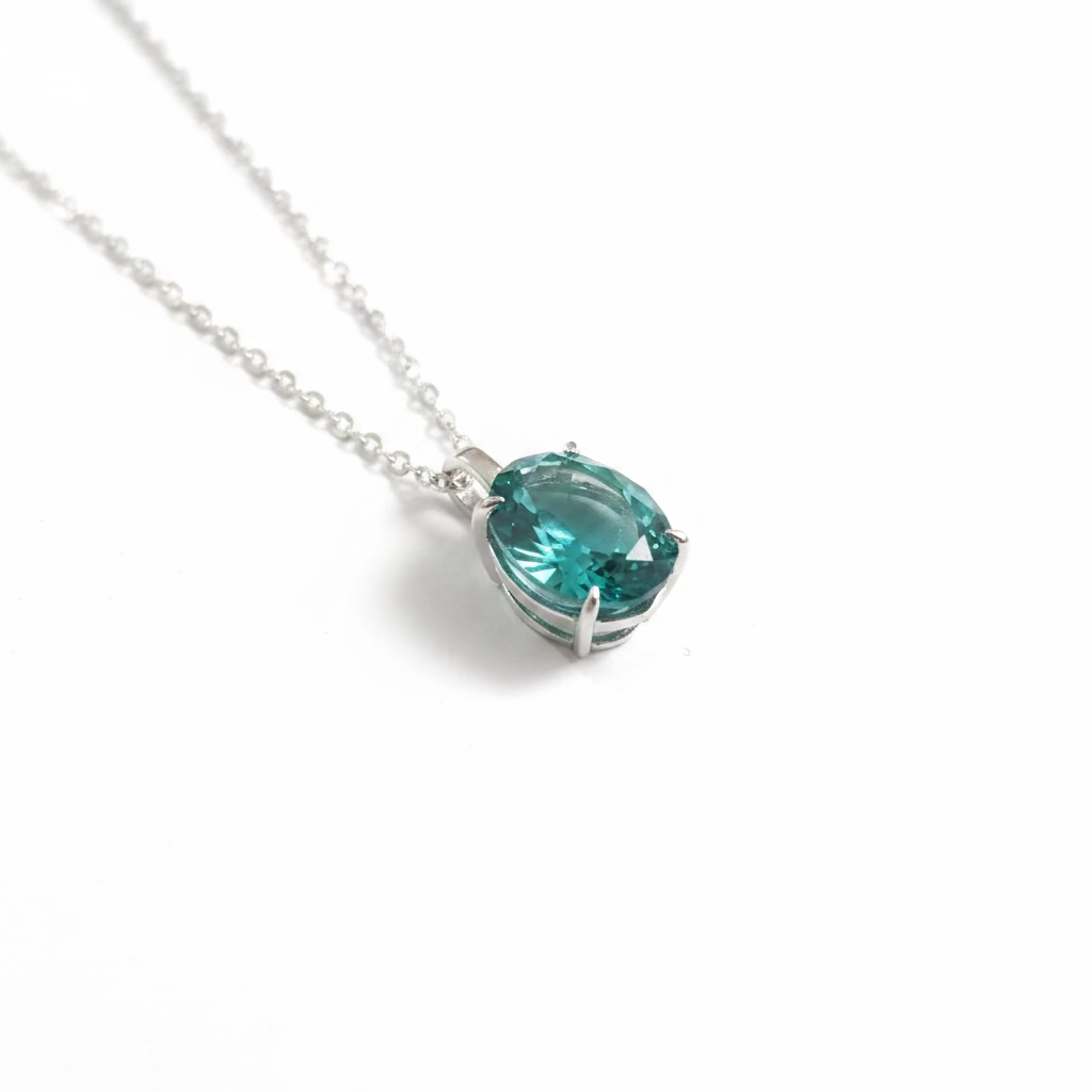 Collana con Solitario Ovale Color Paraiba in Argento 925