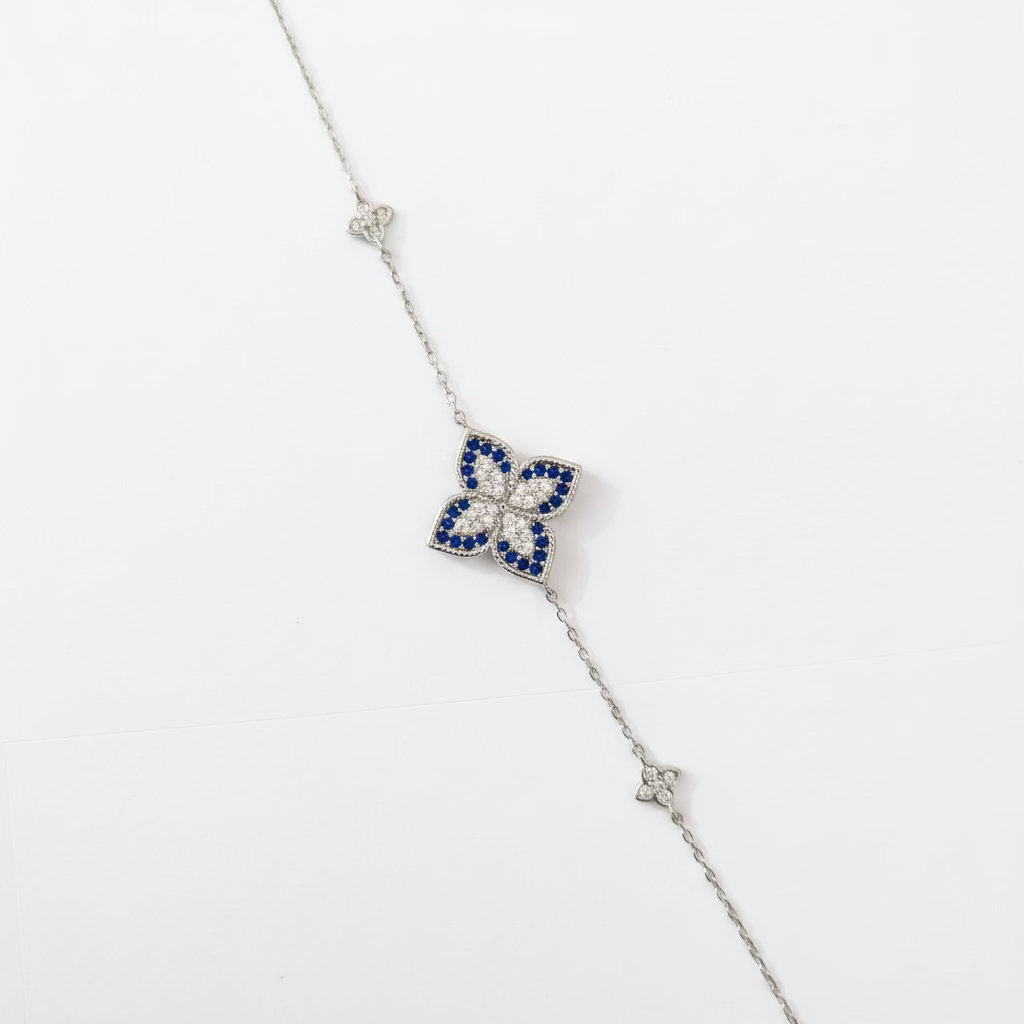 Bracciale Quadrifoglio in Argento 925 – Zirconi Bianchi e Blu