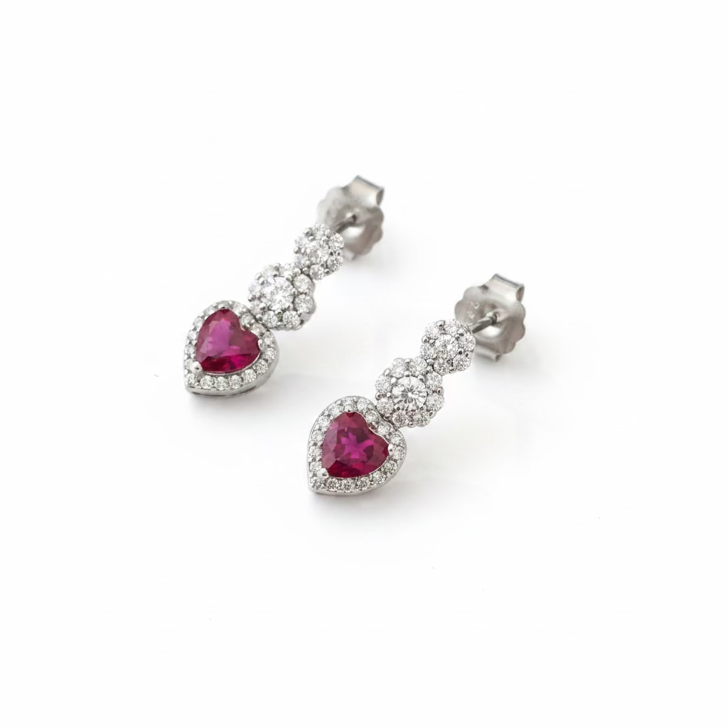 Orecchini Pendenti "Flower Heart" in Argento 925 con Rubino Idrotermale 5mm e Pavé di Zirconi