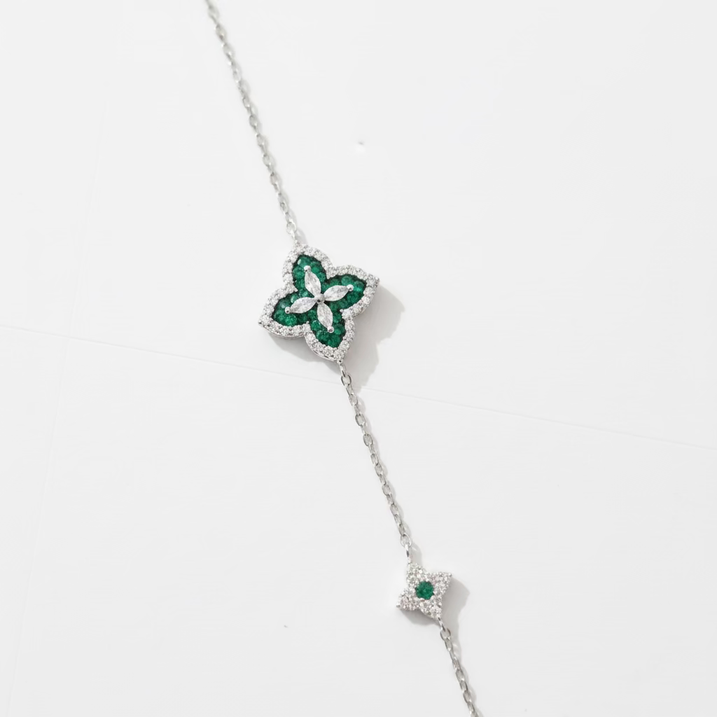 Bracciale Quadrifoglio in Argento 925 con Zirconi Emerald e Bianchi