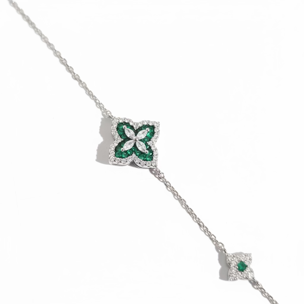 Bracciale Quadrifoglio in Argento 925 con Zirconi Emerald e Bianchi
