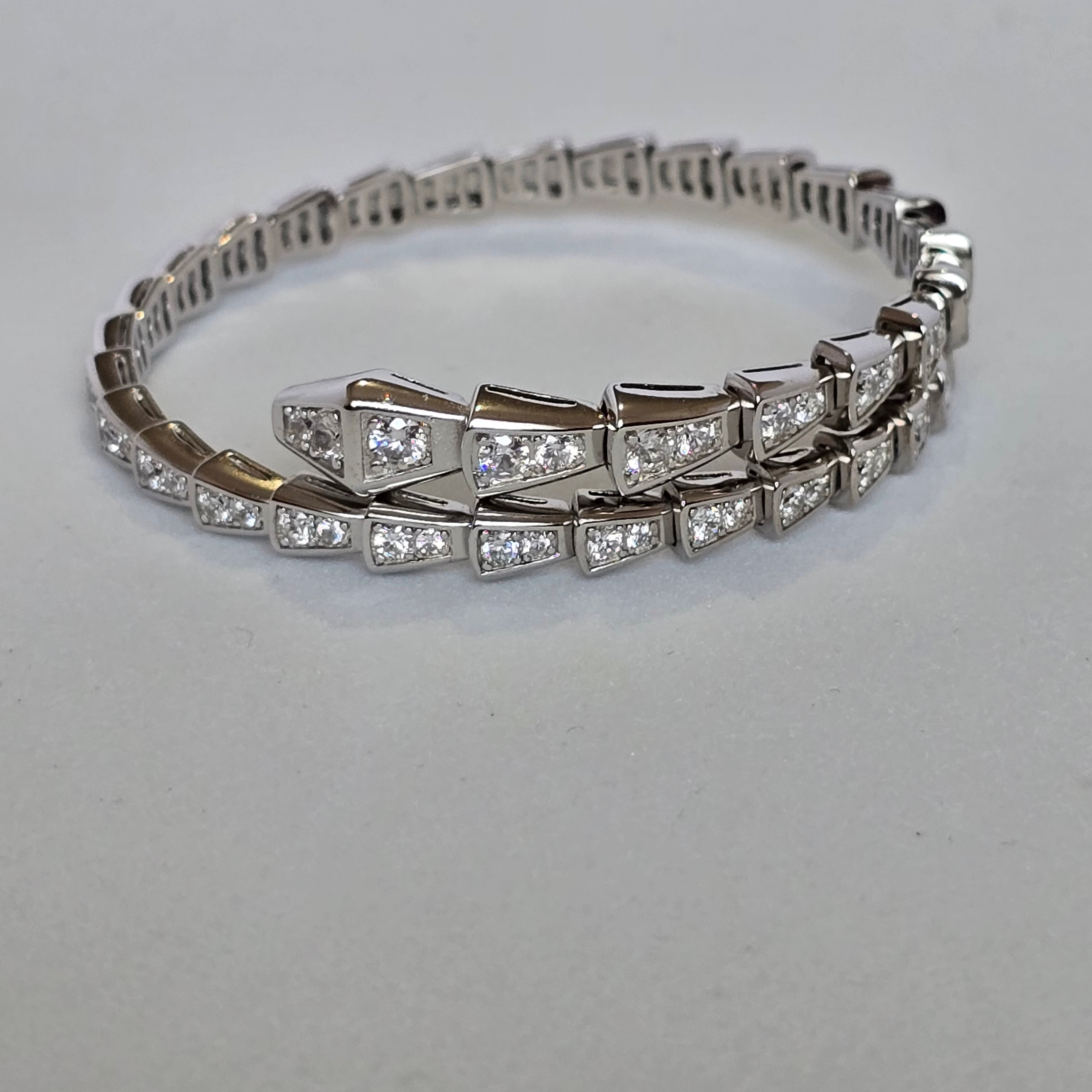 Bracciale Serpente Rigido in Argento 925 con Zirconi