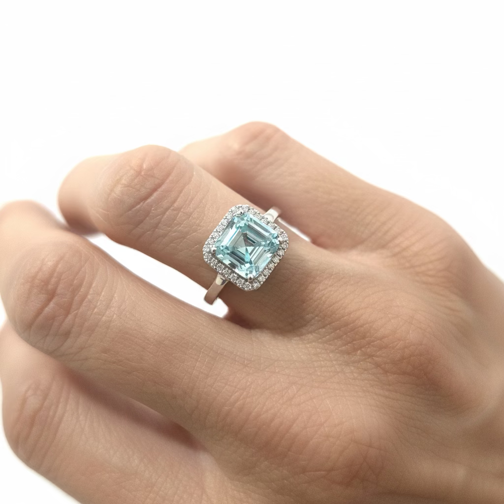 Anello Halo Ottagonale in Argento 925 con Cristallo Acquamare - Misura Regolabile